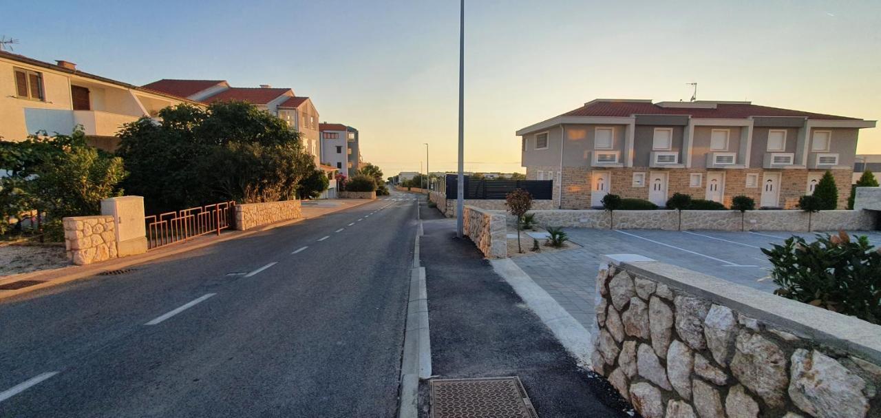 Seahorse Luxury Apartment With Pool And Sea View Novalja Exterior photo