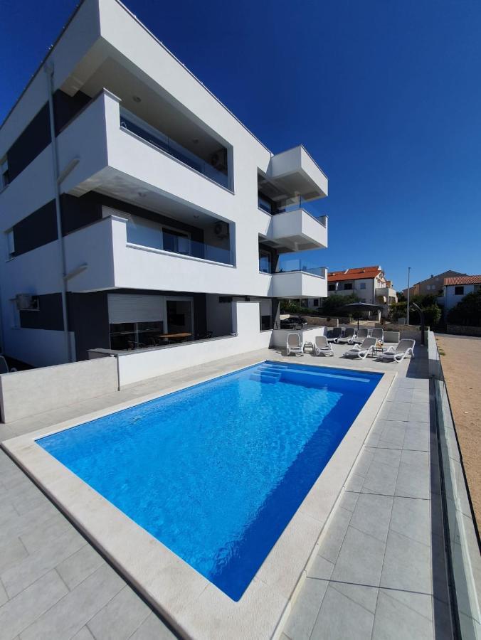 Seahorse Luxury Apartment With Pool And Sea View Novalja Exterior photo